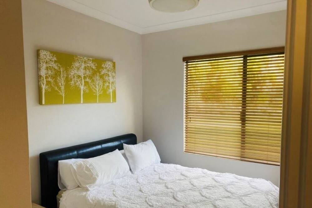 Photo of Bedroom in Golden Bay