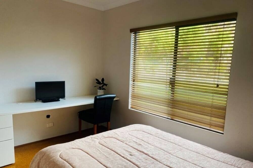 Photo of Bedroom in Golden Bay