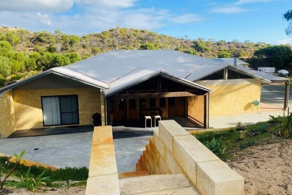Photo of Outdoor in Golden Bay