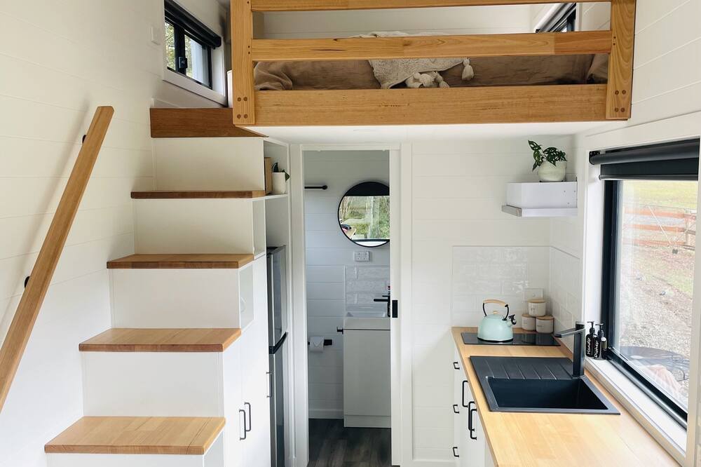Photo of Kitchen in East Warburton