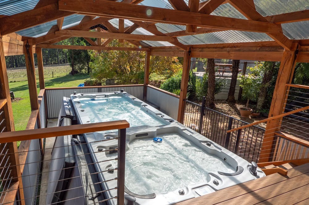 Photo of Outdoor in Pheasant Creek