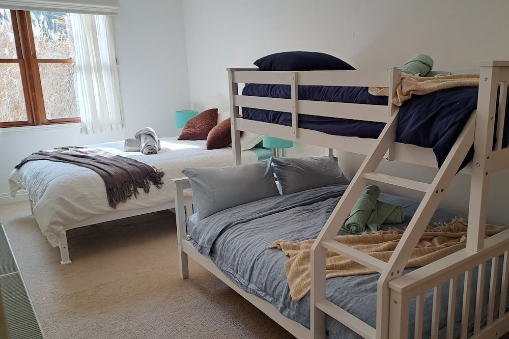 Photo of Bedroom in Pheasant Creek