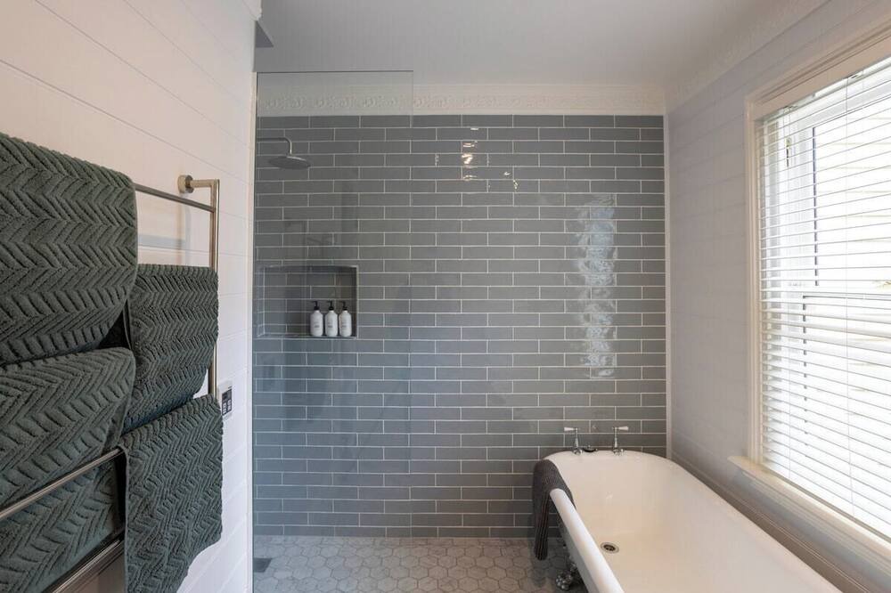 Photo of Bathroom in Kyneton South