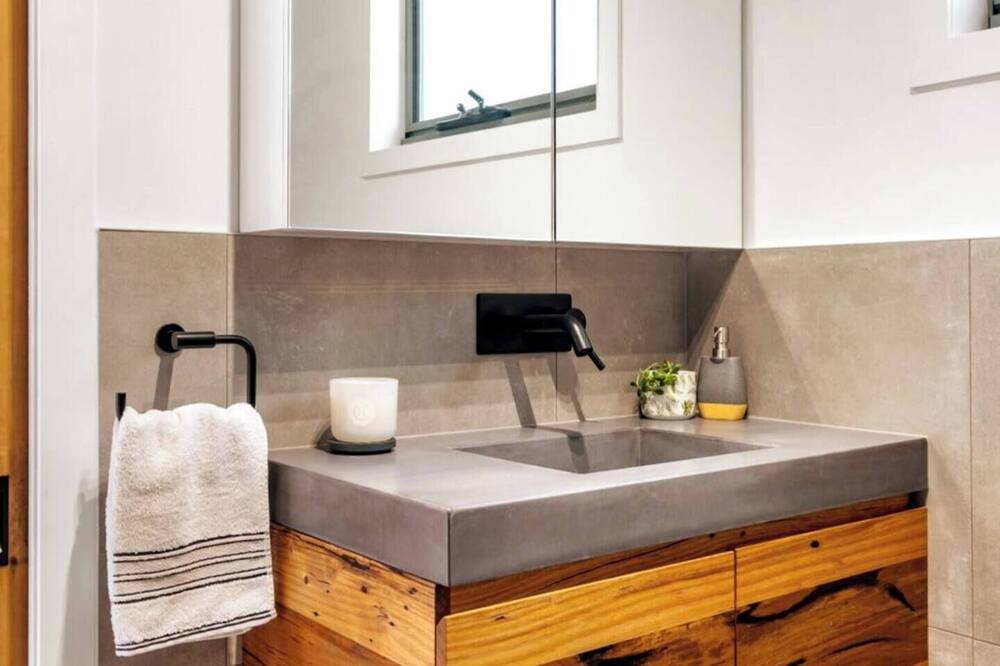Photo of Bathroom in Great Bay