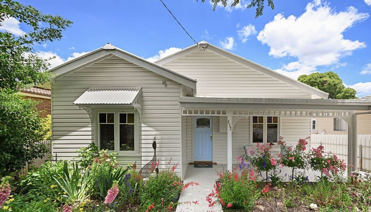 Photo of Outdoor in Orange East