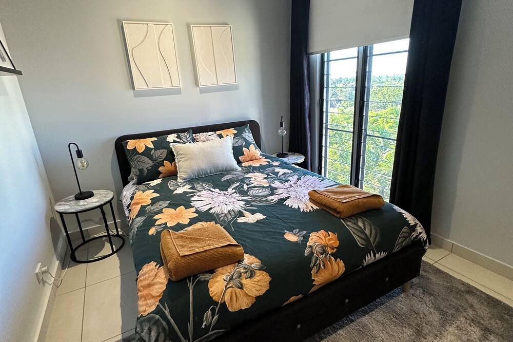 Photo of Bedroom in Stuart Park