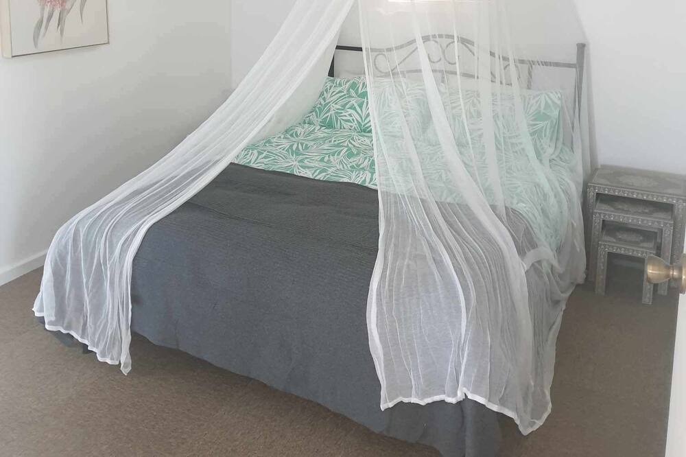 Photo of Bedroom in Marion Bay