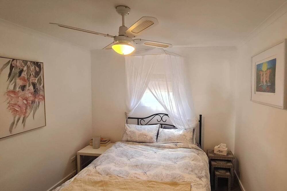 Photo of Bedroom in Marion Bay