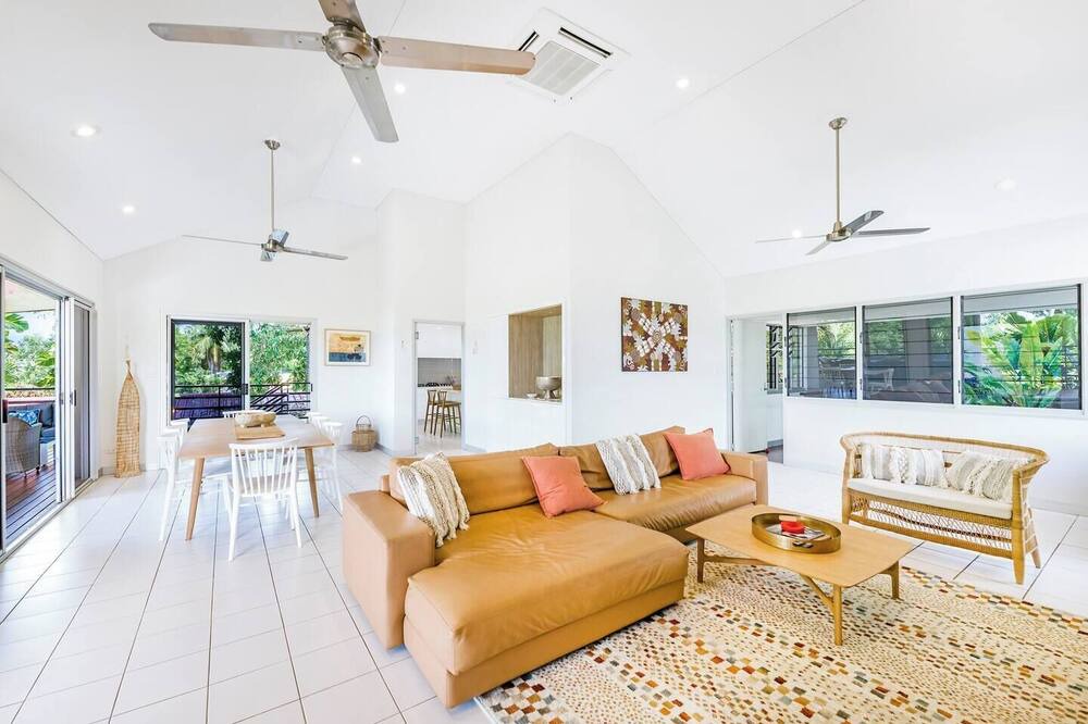 Photo of Livingroom in Nightcliff