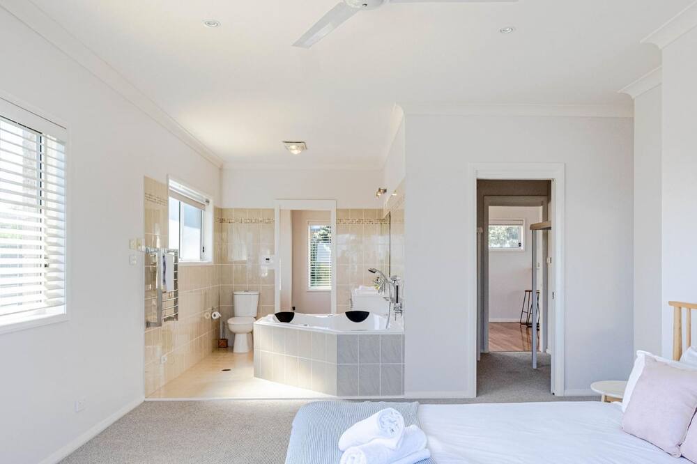 Photo of Bedroom in Killcare Heights