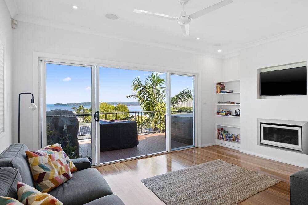 Photo of Livingroom in Killcare Heights