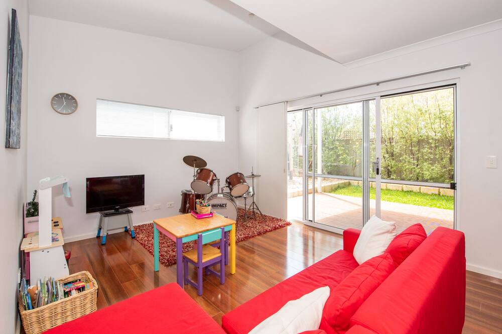 Photo of Livingroom in Busselton