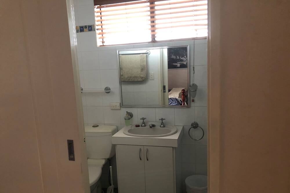 Photo of Bathroom in South Yunderup