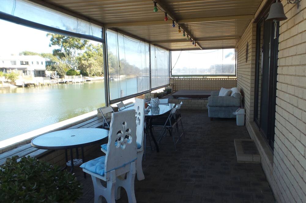 Photo of Patio Balcony in South Yunderup