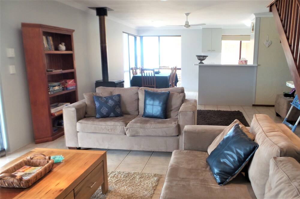 Photo of Livingroom in South Yunderup