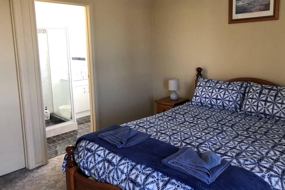 Photo of Bedroom in South Yunderup