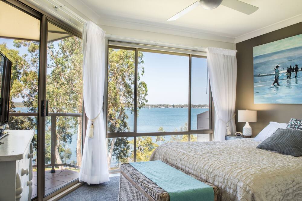 Photo of Bedroom in Corlette