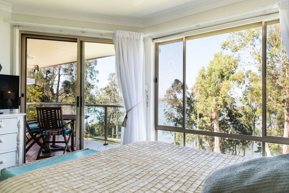 Photo of Bedroom in Corlette