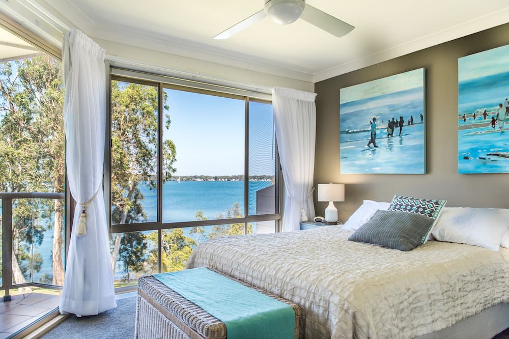 Photo of Bedroom in Corlette