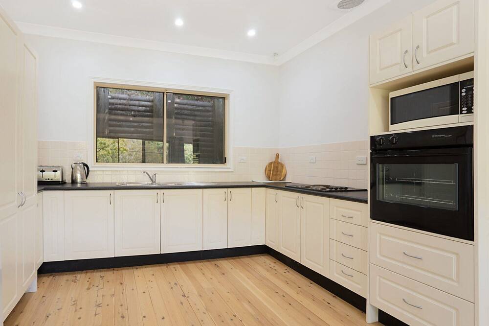 Photo of Kitchen in Pretty Beach Central Coast