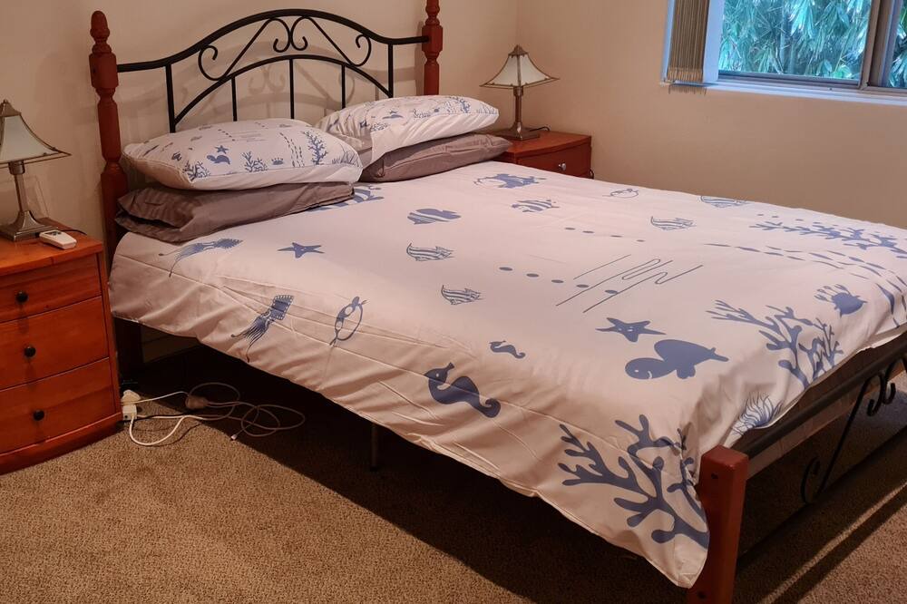 Photo of Bedroom in Narrabeen