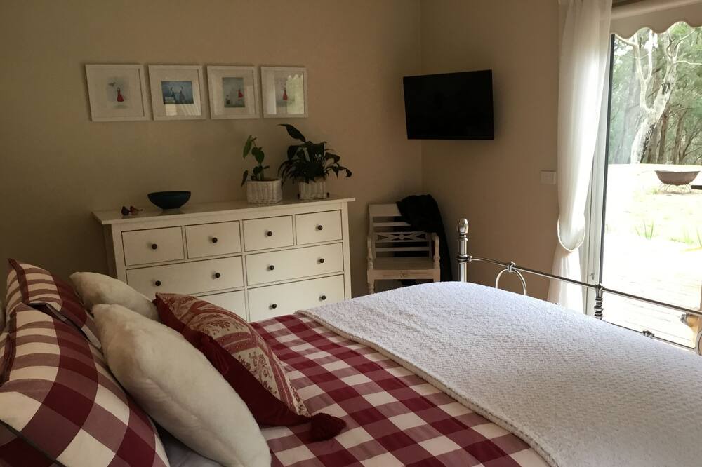 Photo of Bedroom in Riddells Creek
