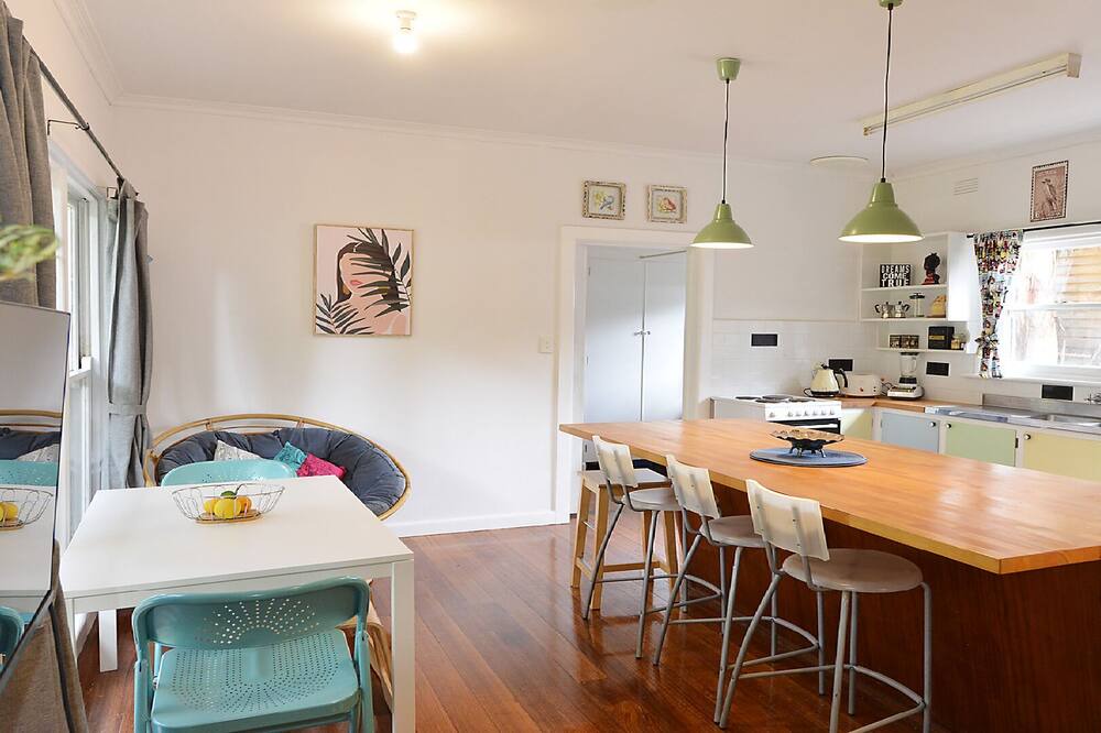 Photo of Kitchen in Skenes Creek