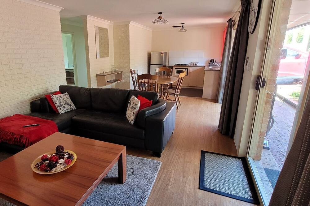 Photo of Livingroom in Centennial Park