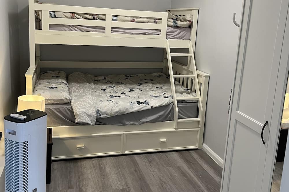 Photo of Bedroom in The Entrance