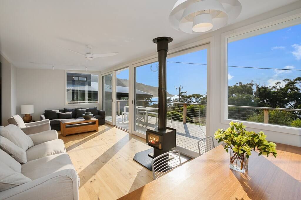 Photo of Livingroom in Grey River