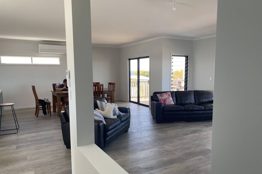 Photo of Livingroom in Melville