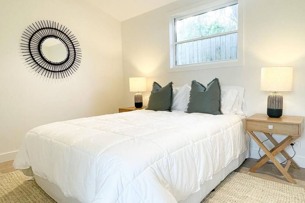 Photo of Bedroom in Bateau Bay