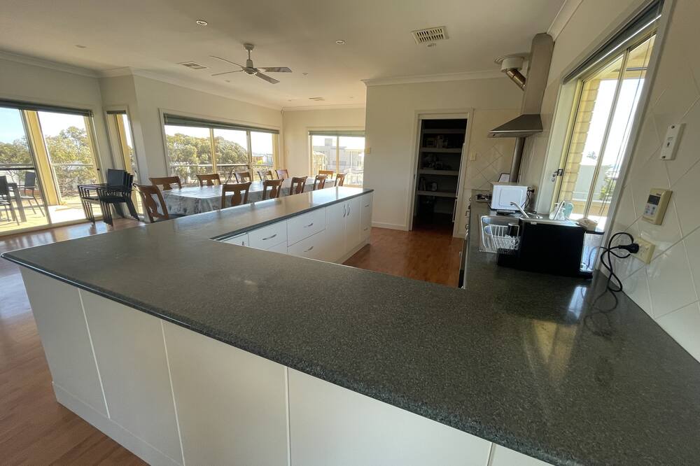 Photo of Kitchen in Port Hughes