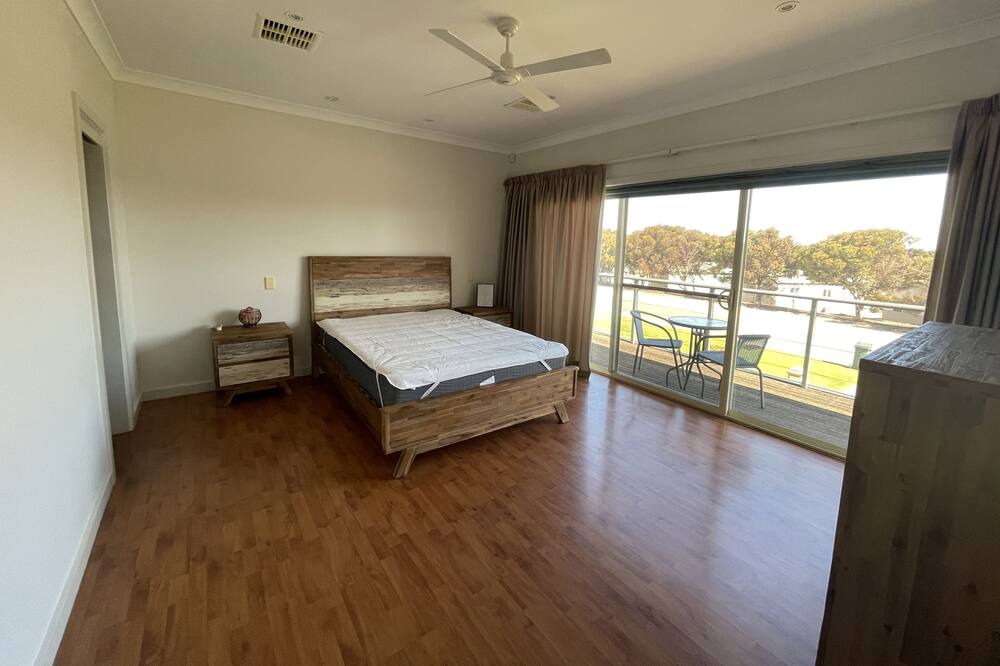 Photo of Bedroom in Port Hughes