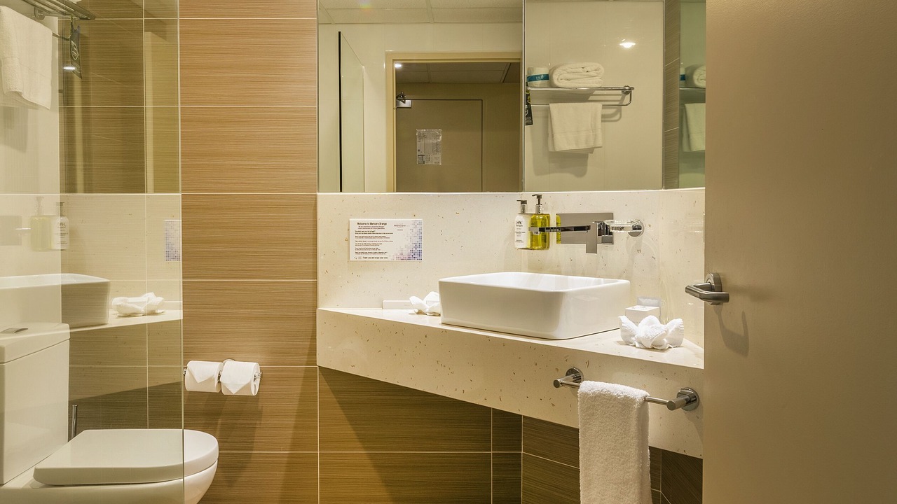 Photo of Bathroom in Orange