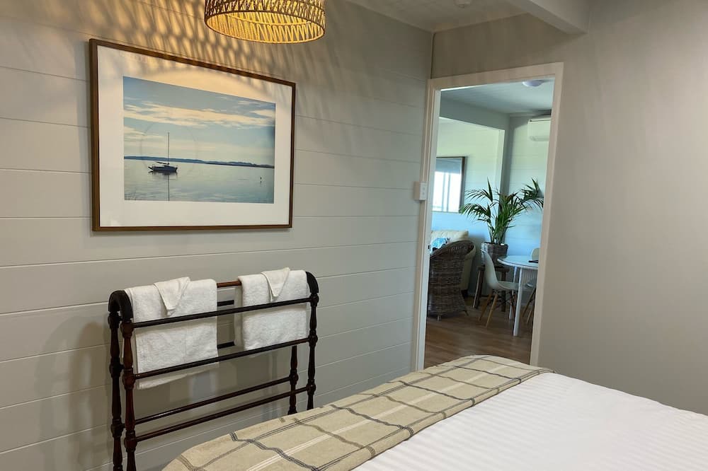 Photo of Bedroom in Rivoli Bay