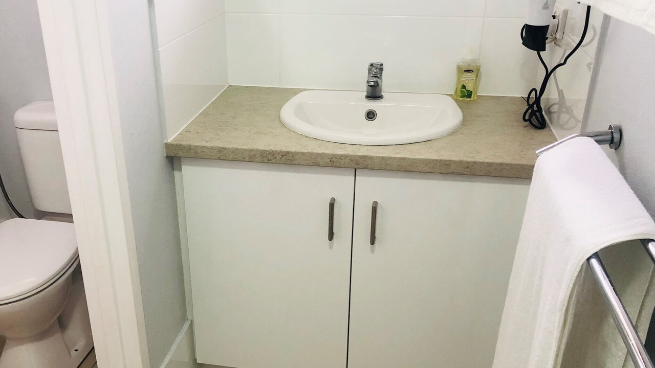 Photo of Bathroom in Middleton Beach