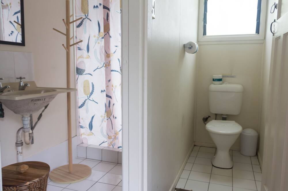 Photo of Bathroom in Diggers Camp