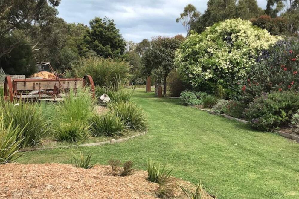 Photo of Outdoor in Wallington