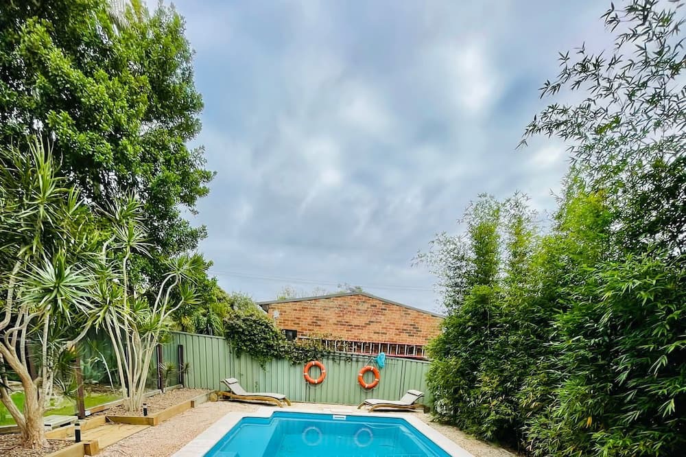 Photo of Outdoor in Balcolyn