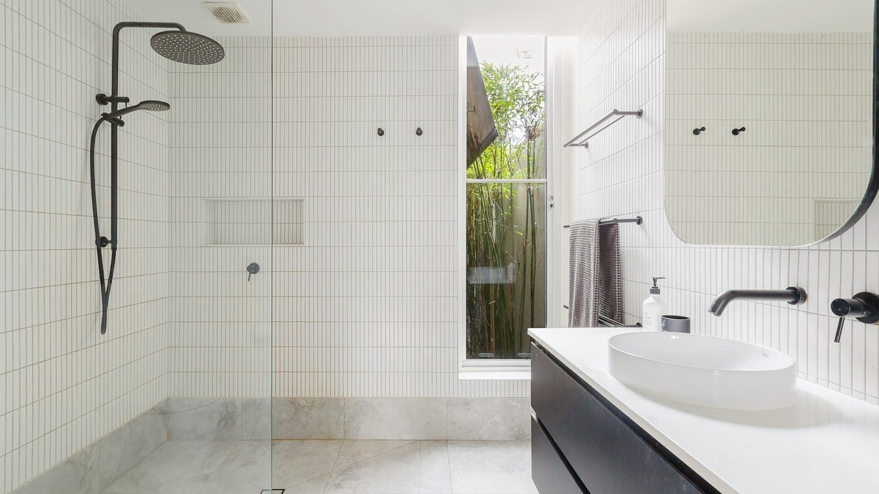 Photo of Bathroom in Albert Park