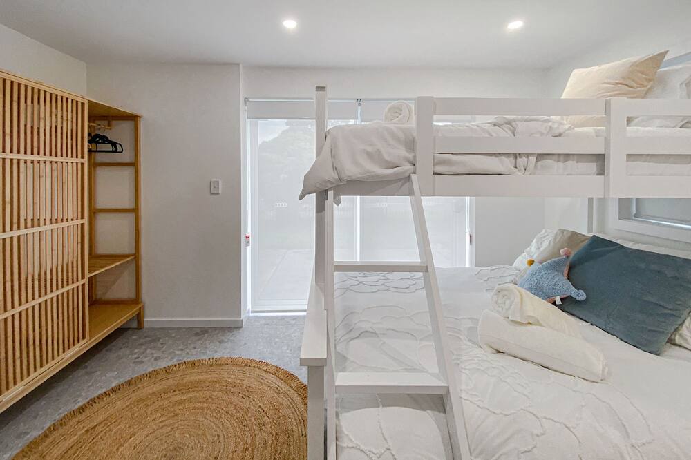 Photo of Bedroom in Shoal Bay