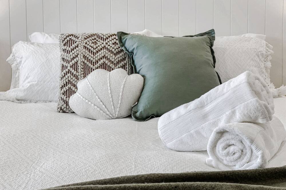 Photo of Bedroom in Shoal Bay