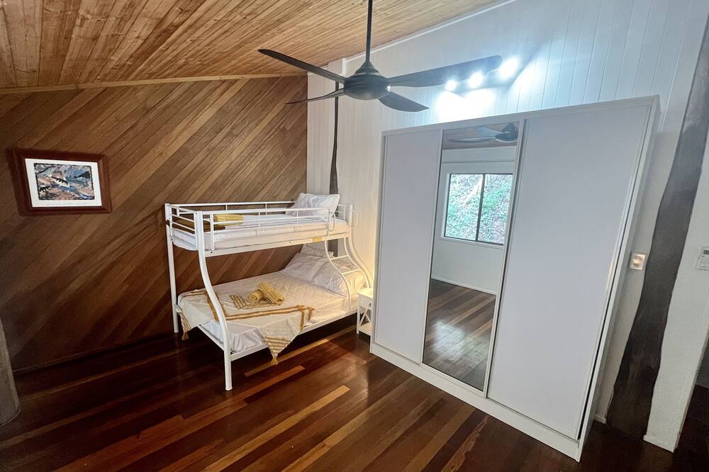 Photo of Bedroom in Wonga Beach