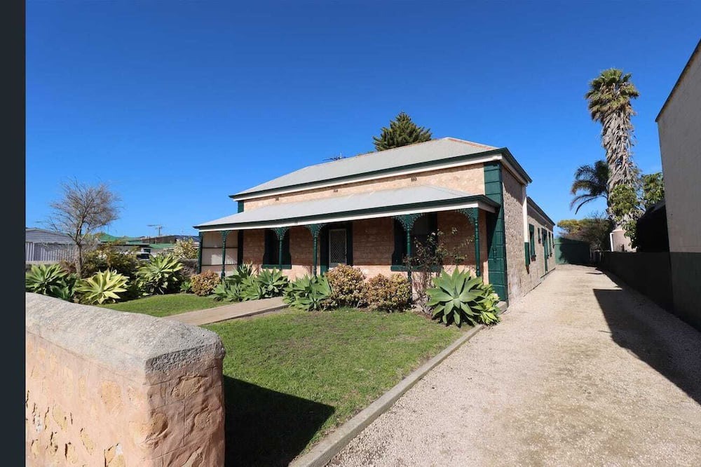 Photo of Outdoor in Melville