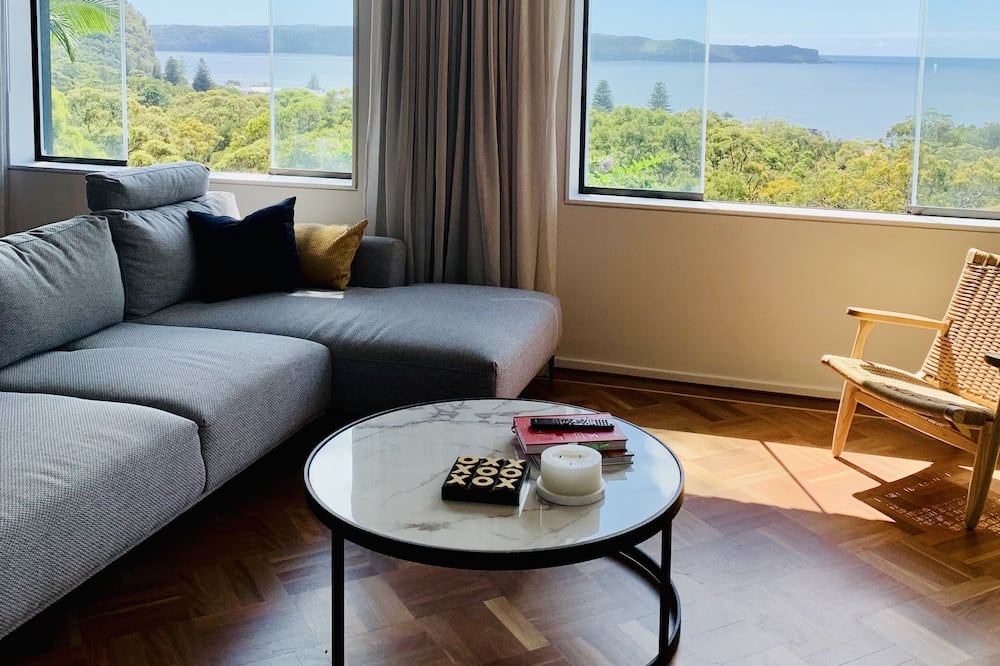 Photo of Livingroom in Pearl Beach