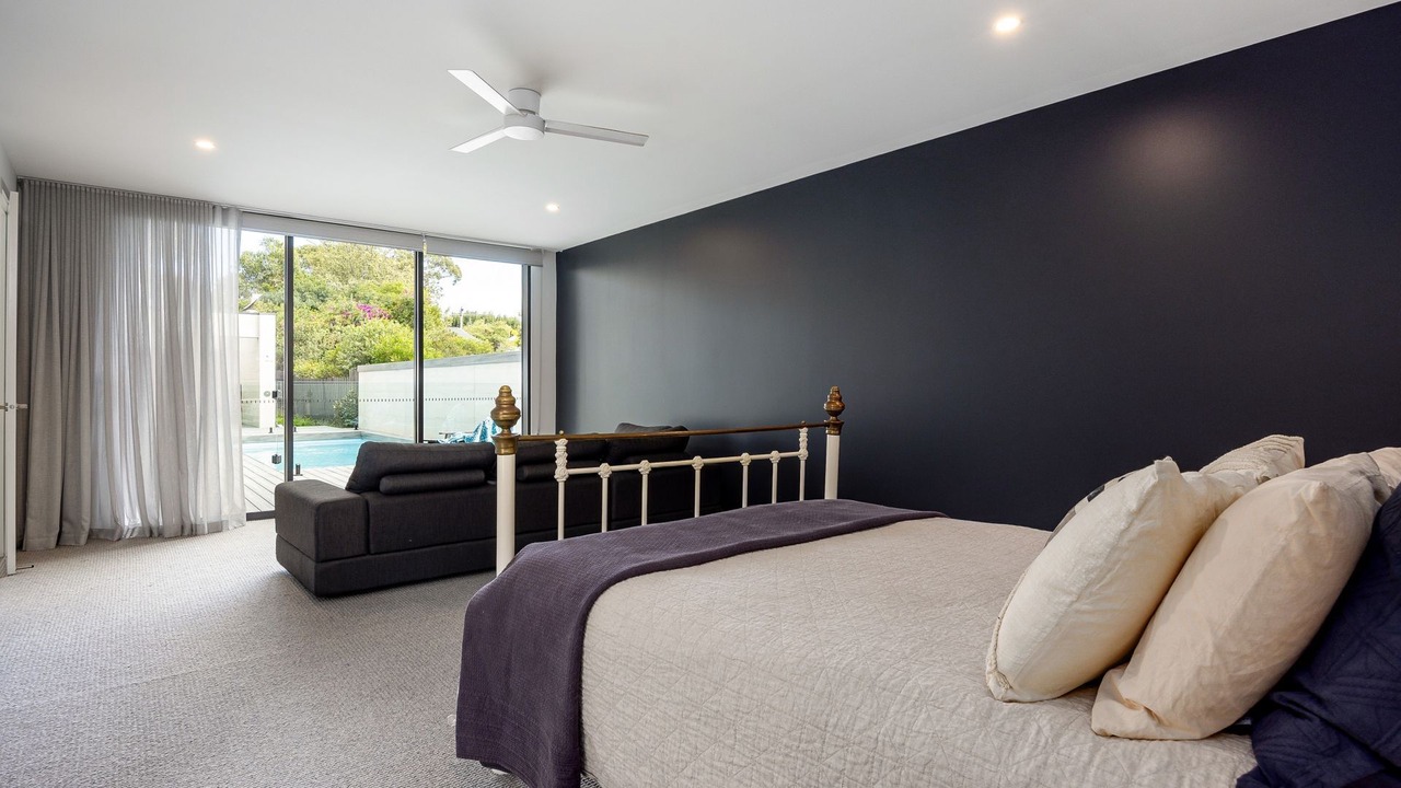 Photo of Others in Portsea
