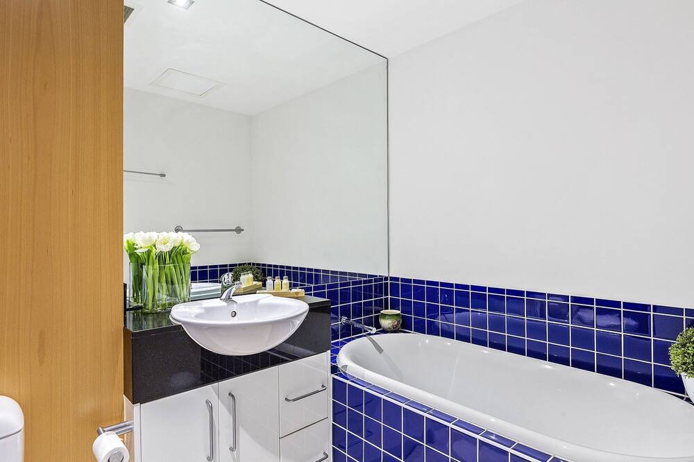Photo of Bathroom in St Kilda West