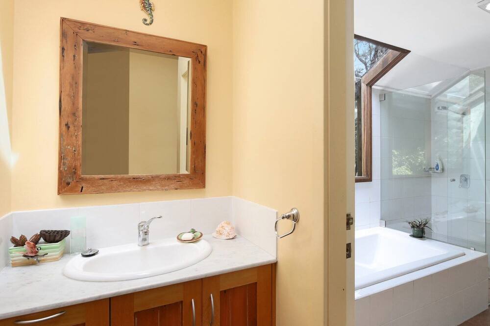 Photo of Bathroom in Pretty Beach Central Coast