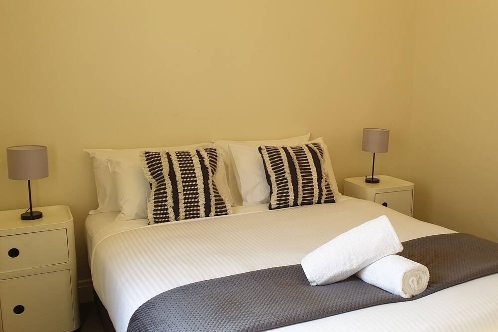 Photo of Bedroom in Newtown